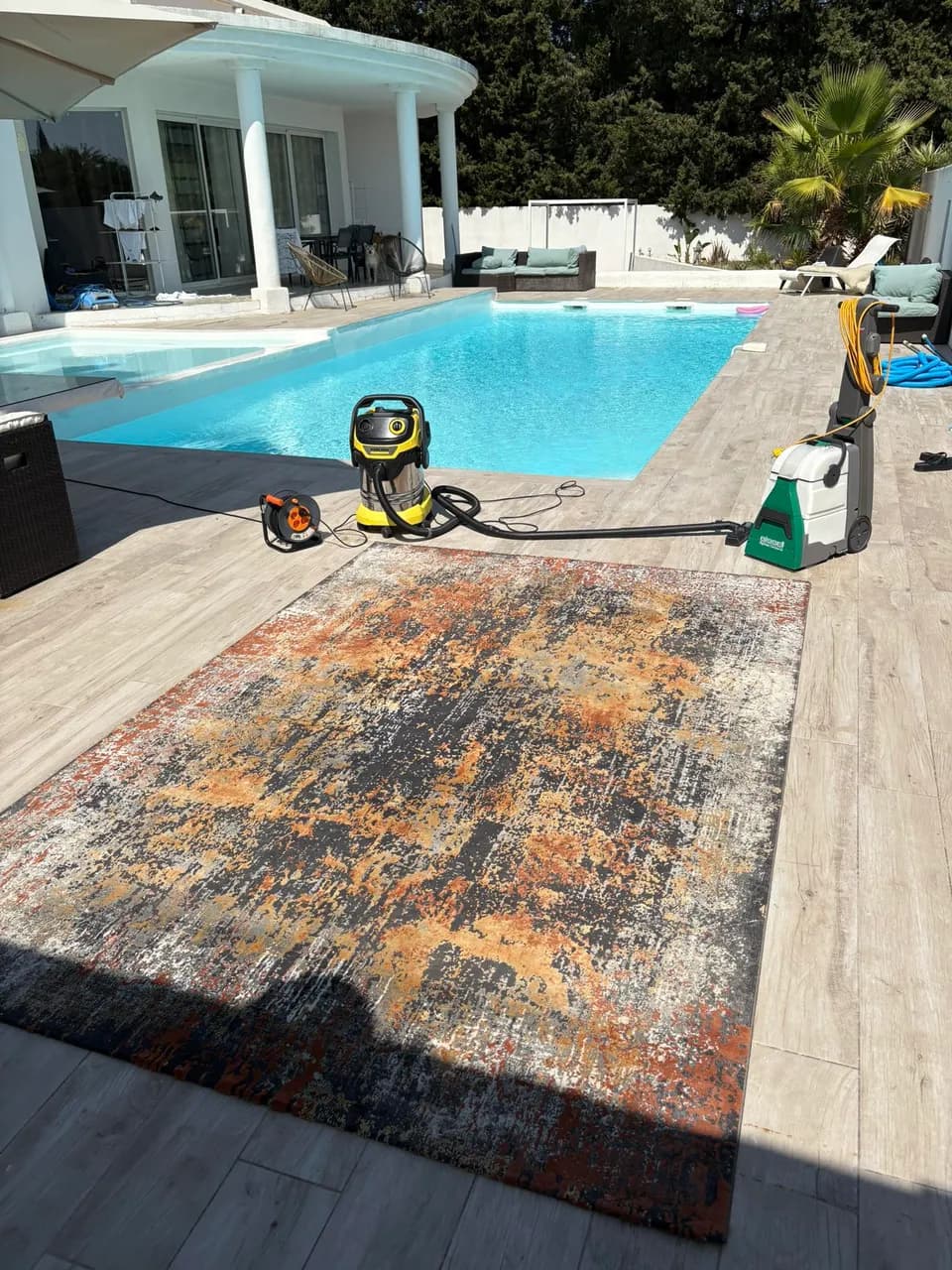 Avant nettoyage et désinfection - Tapis Montpellier - Eco Clean Up 34 Nettoyage Mobiliers Textile Hérault - Agde