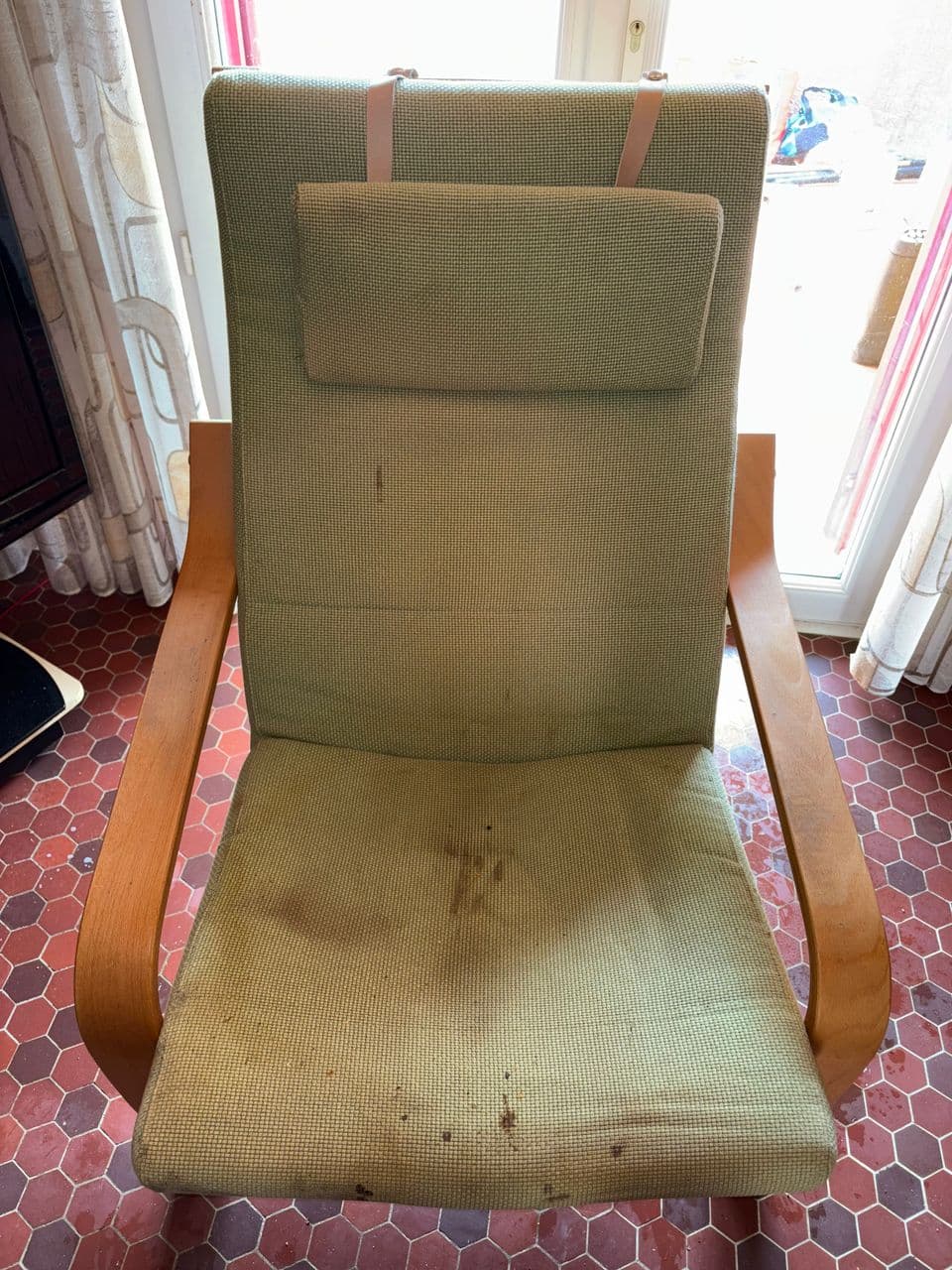 Nettoyage et désinfections chaise au cap d’agde