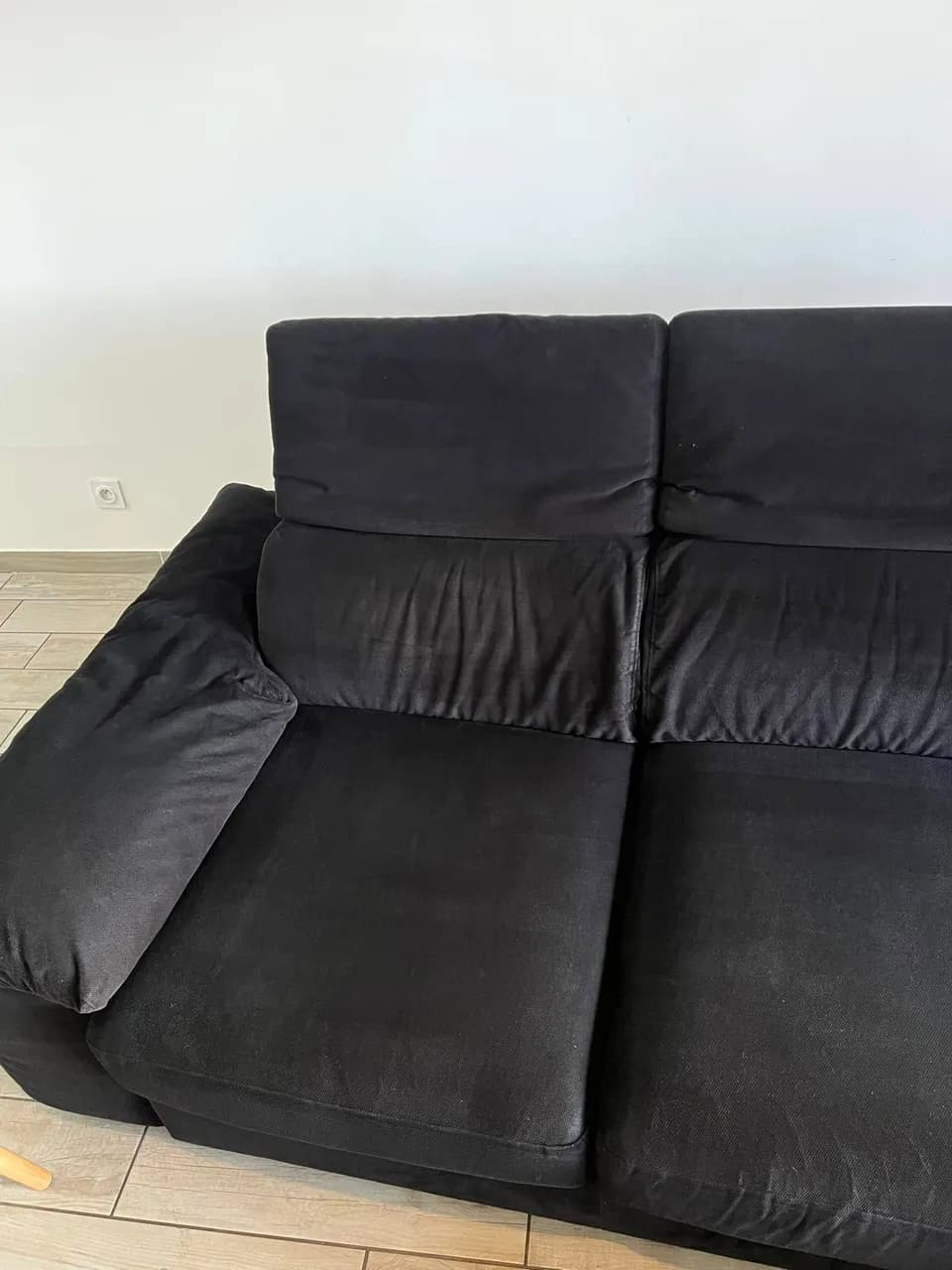 Après l'intervention de Eco Clean Up - Nettoyage et entretien professionnel de Mobiliers Textile - Hérault Agde