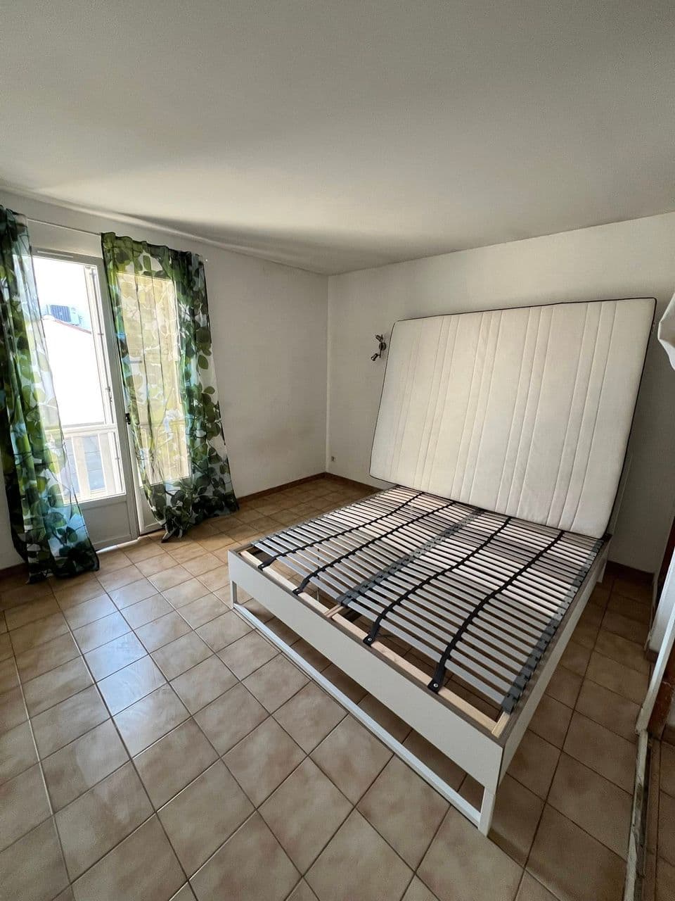 Nettoyage et désinfections d'une maison à Agde - Chambre Après - par Eco Clean up 34