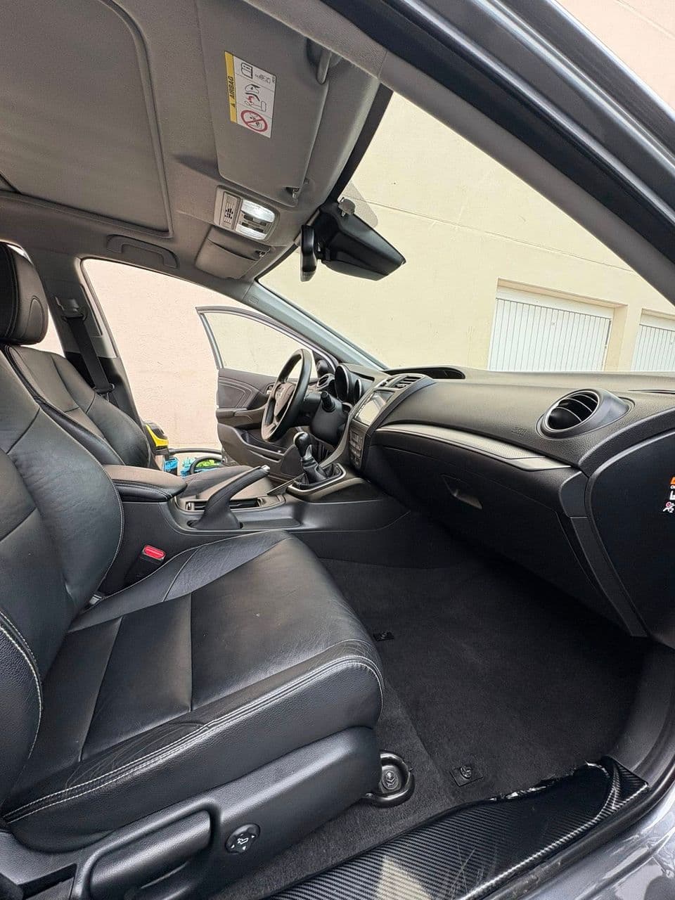 Nettoyage intérieur professionnel habitacle Honda Civic à Agde - Eco Clean up 34 - Hérault