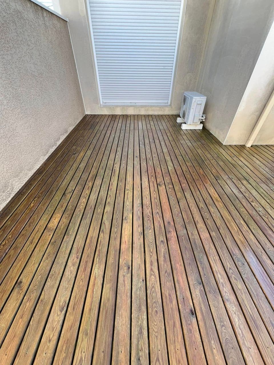 Nettoyage professionnel de terrasses - Grau d'Adge - Résultat complet - Eco Clean Up 34 - Hérault