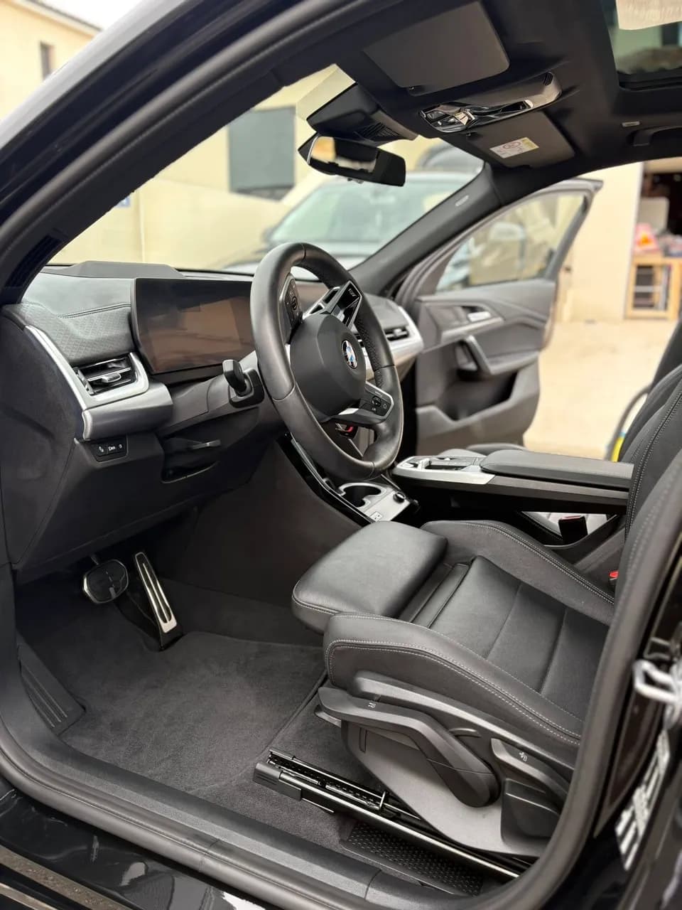 Après nettoyage et désinfection d'un véhicule à Bessan - BMW X4 à Bessan - Eco Clean Up 34