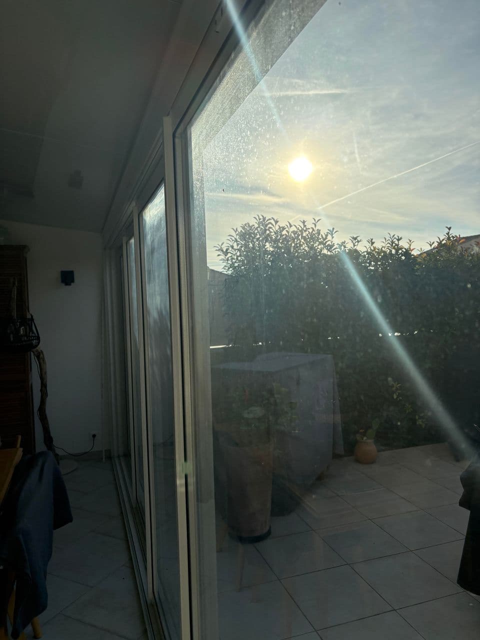 Nettoyage professionnel de vitres, baies vitrées à Pomerols - par Eco Clean up 34