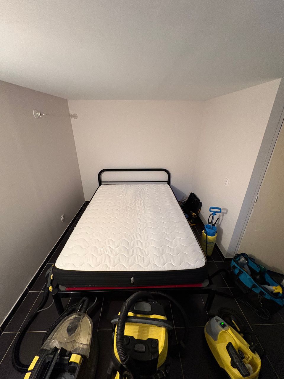 Nettoyage de matelas à Bessan 