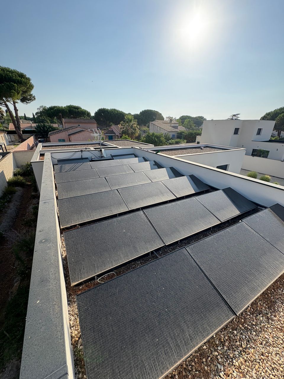 Nettoyage professionnel de panneaux solaires dans l’Hérault