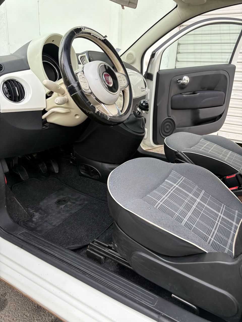 Nettoyage interieur complet voiture à agde
