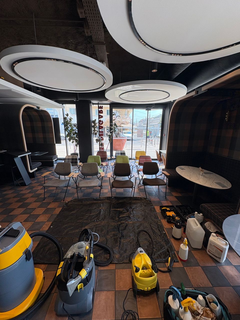 Désinfection du mobilier textile d’un restaurant à Montpellier