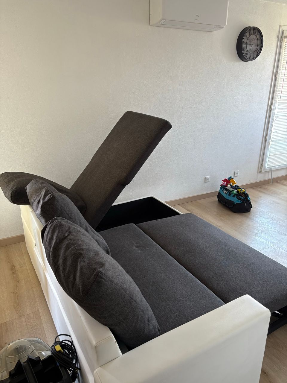 Service expert de nettoyage canapé à Marseillan 34340