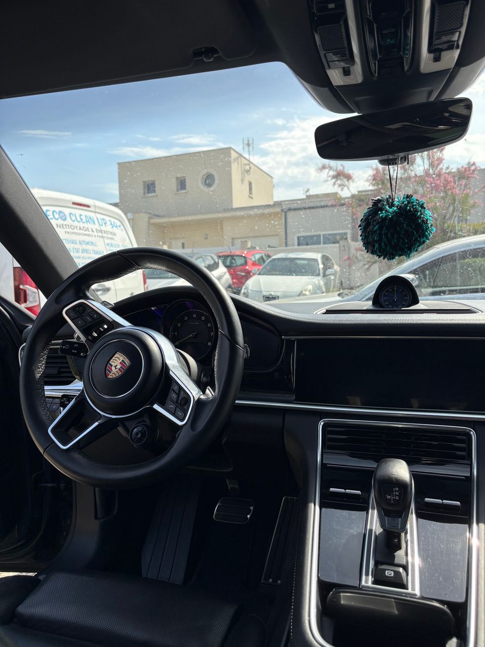 Lavage auto à domicile à agde