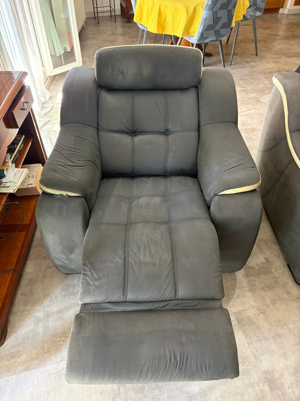 Nettoyage en profondeur des fauteuils en tissu à Sérignan