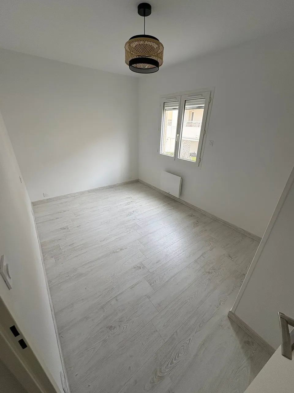 Nettoyage professionnel remise en état d'un appartement rénové à Marseillan - Eco Clean Up 34 - Chambres