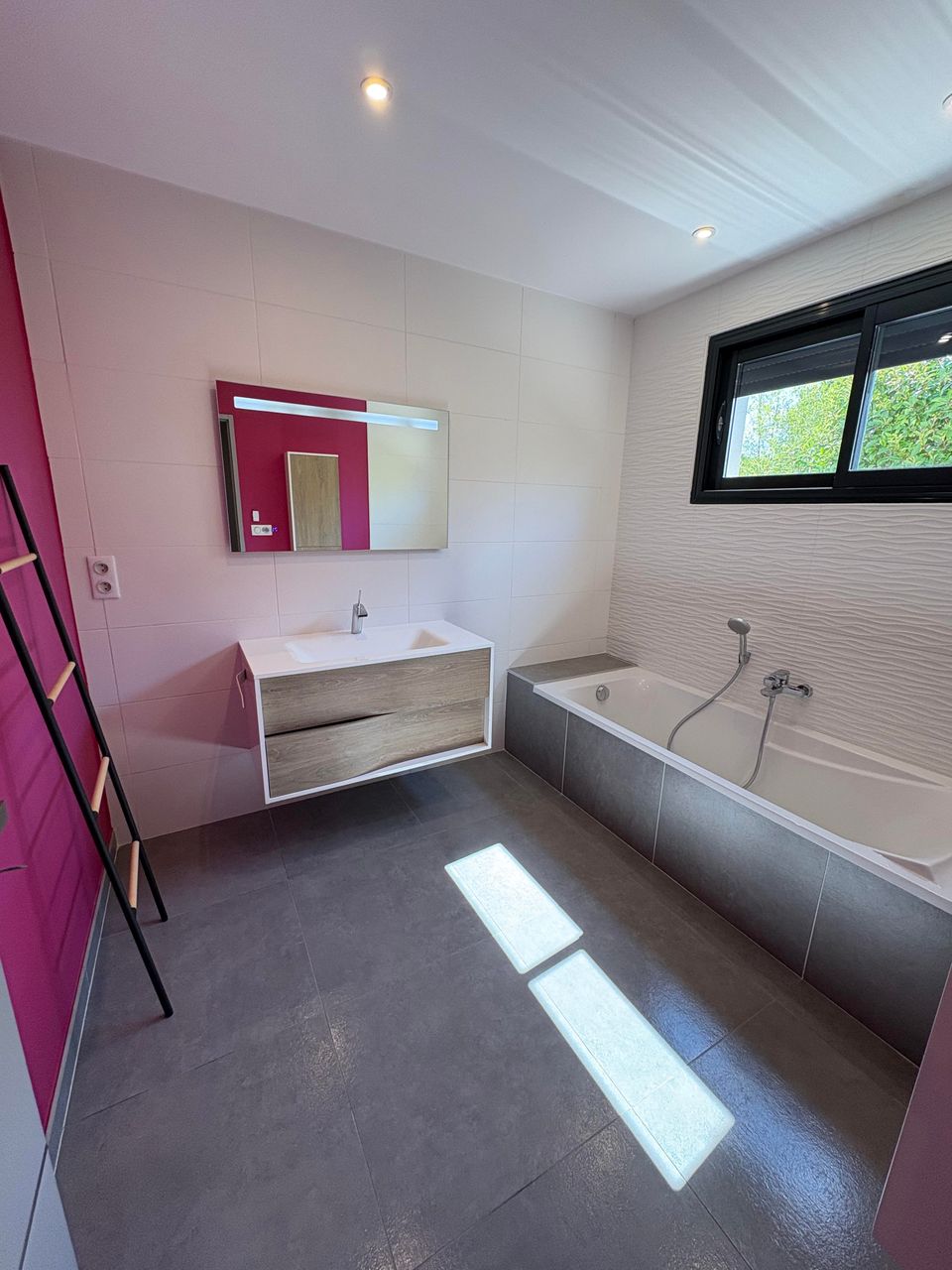 Nettoyage professionnel d'une Villa au Grau d'Adge - Salle de Bain - par Eco Clean up 34