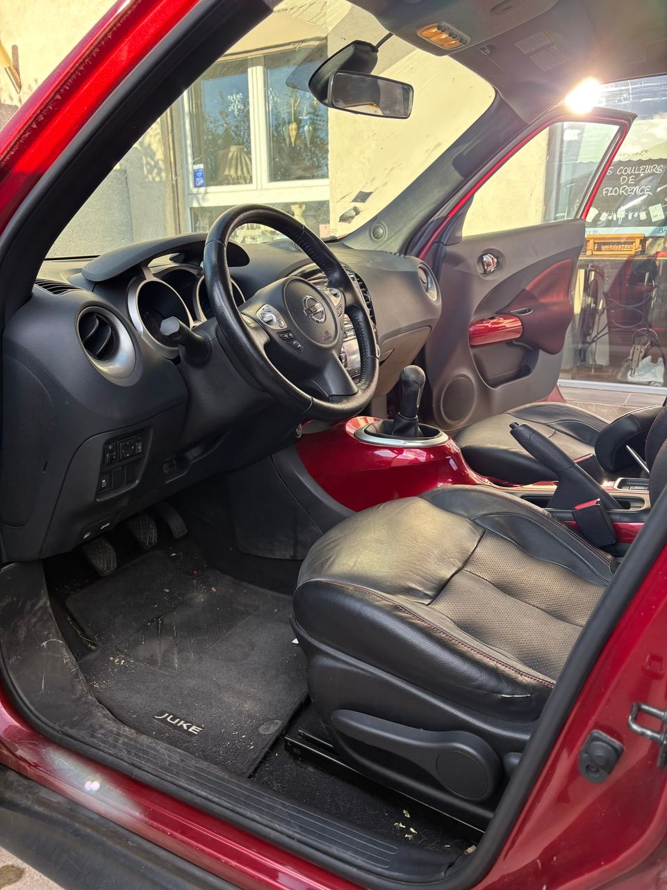 Nettoyage intérieur complet nissan juke à Bassan