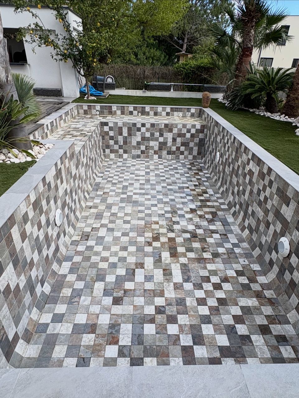 Nettoyage de piscine à Agde 